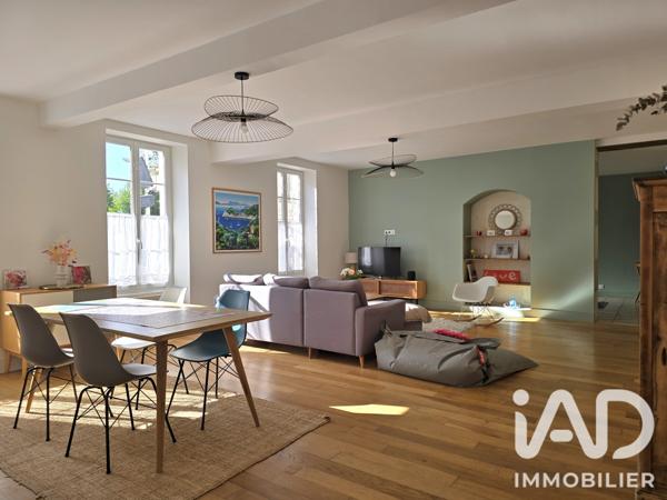 Maison à vendre 14 pièces 290 m² Jarnac
