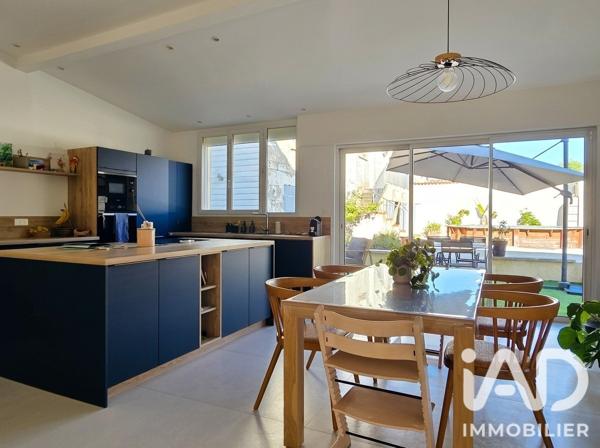 Maison à vendre 14 pièces 290 m² Jarnac