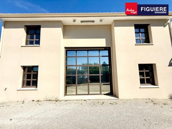 IMMEUBLE DE BUREAUX INDEPENDANT A VENDRE