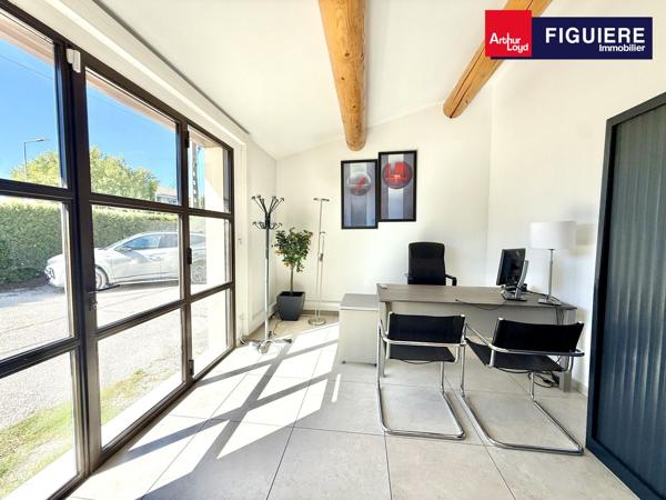 IMMEUBLE DE BUREAUX INDEPENDANT A VENDRE
