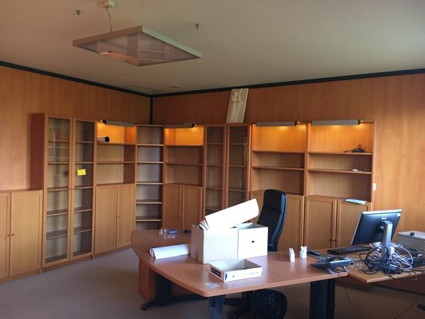 BUREAUX - A LOUER - 107 m2 - SAINT-QUENTIN :