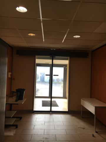 BUREAUX - A LOUER - 107 m2 - SAINT-QUENTIN :