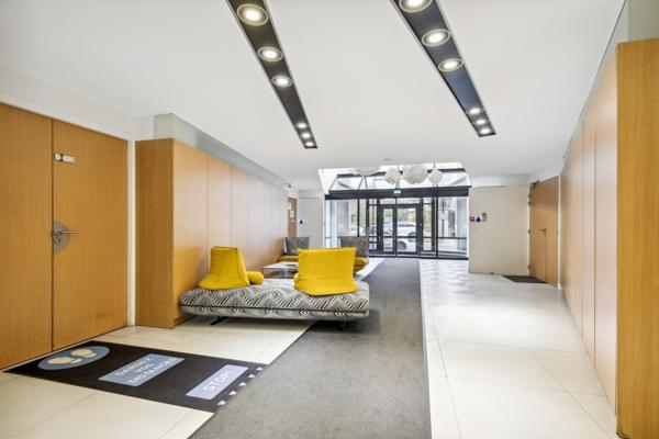 Bureaux à louer à Levallois Perret open space lumineux divisible moderne