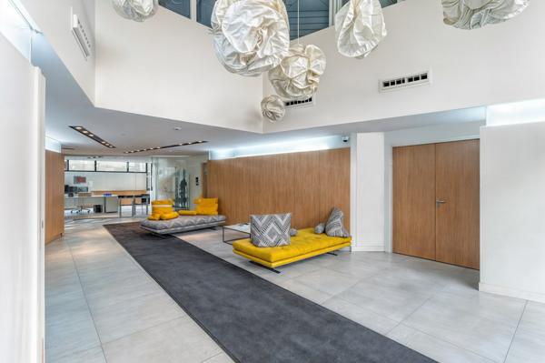 Bureaux à louer à Levallois Perret open space lumineux divisible moderne