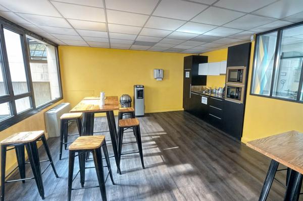 Bureaux à louer à Levallois Perret open space lumineux divisible moderne