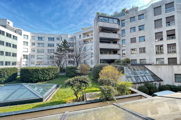 Bureaux à louer à Levallois Perret open space lumineux divisible moderne