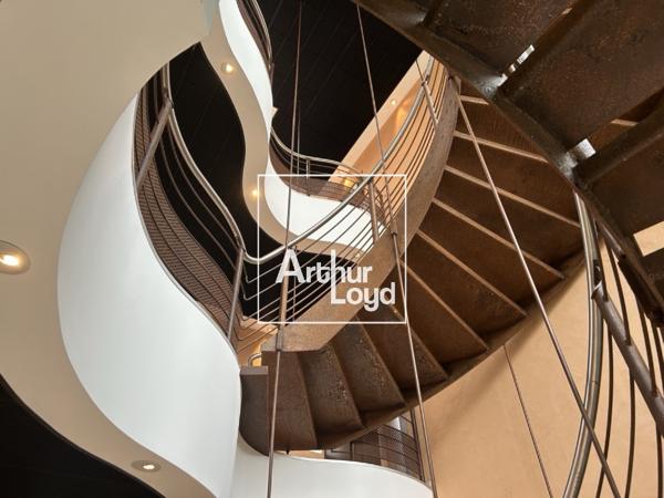 Bureaux à louer à Labège - Immeuble accessible avec transports en commun