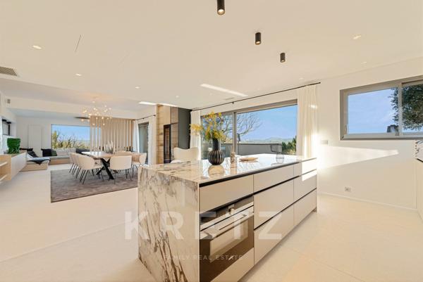 Domaine d'exception vue panoramique sur la Sainte-Victoire au coeur d'un domaine de 6 hectares