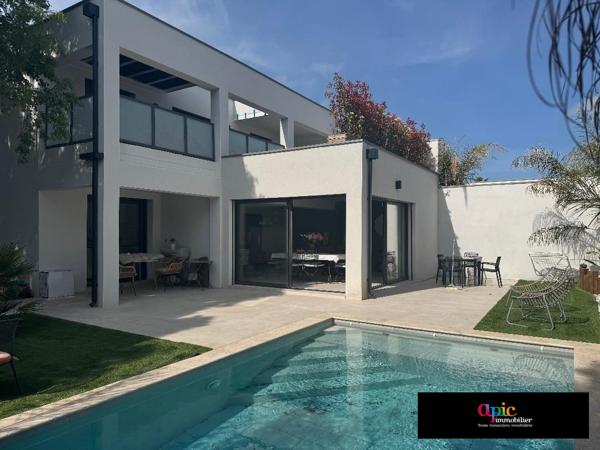 Superbe villa de 177 m² + appartement T2