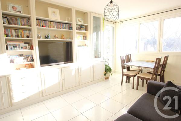 Appartement F4 à vendre  4 pièces - 74,02 m2 ST MICHEL SUR ORGE - 91