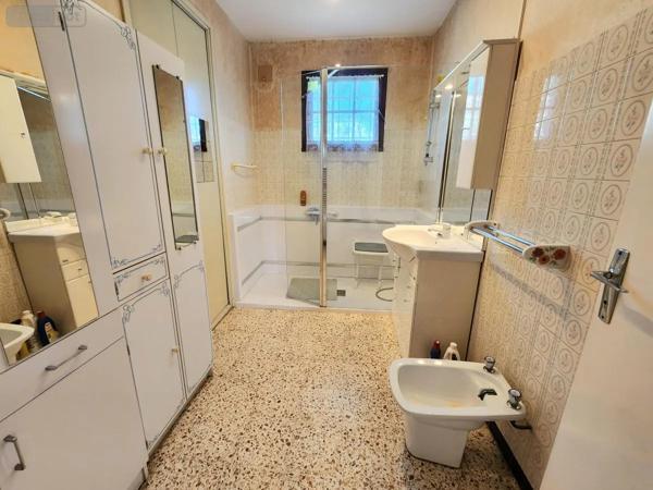 Achat - Maison Pierrelatte 26700 5 pièces 92 m 2 630 m 2
