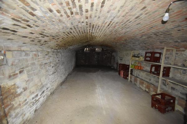 Immeuble de 320 m² - CHENAY LE CHATEL - Proche Marcigny