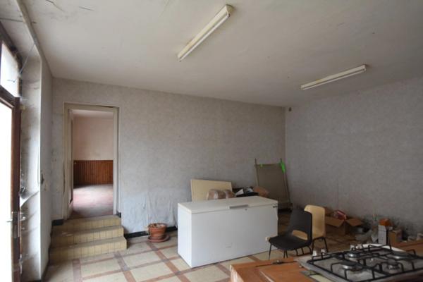 Immeuble de 320 m² - CHENAY LE CHATEL - Proche Marcigny