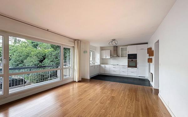 Appartement à vendre    4 pièces • 94,40 m2 Suresnes