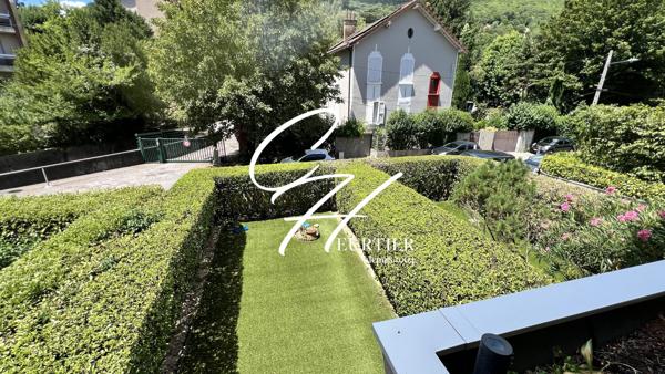 GRENOBLE iles verte T3 de 70m² avec terrasse et garage