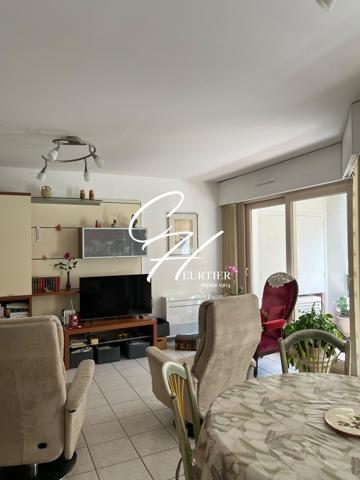 GRENOBLE iles verte T3 de 70m² avec terrasse et garage