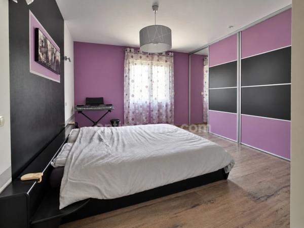 Maison 7 pièces avec piscine à 8 min de Nuits-Saint-Georges