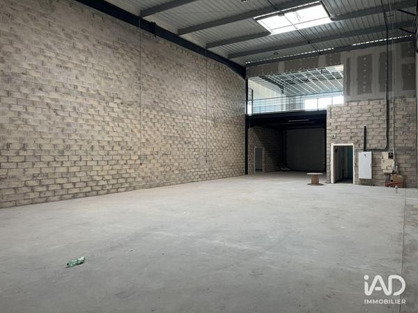 Local d’activité à vendre 457 m² Saint-Pierre-du-Perray