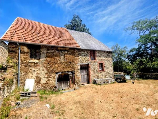 Maison avec dépendances et terrain arboré
