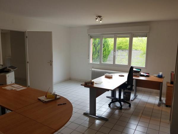 Zone Nord Chalon - Bureaux 45 m² à louer