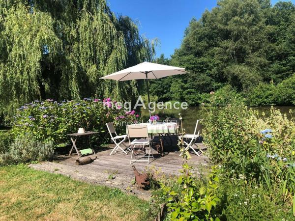Maison à SAINT-GEORGES-DE-ROUELLEY, 50720 - 11 pièces 180m²