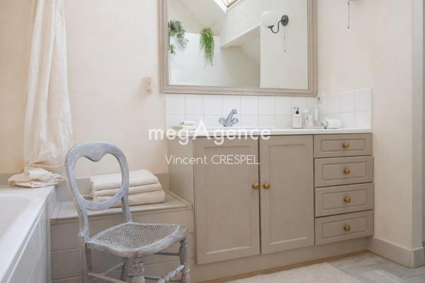 Maison à SAINT-GEORGES-DE-ROUELLEY, 50720 - 11 pièces 180m²