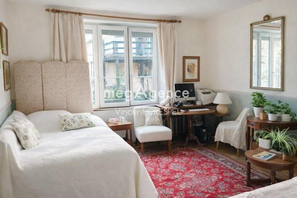 Maison à SAINT-GEORGES-DE-ROUELLEY, 50720 - 11 pièces 180m²
