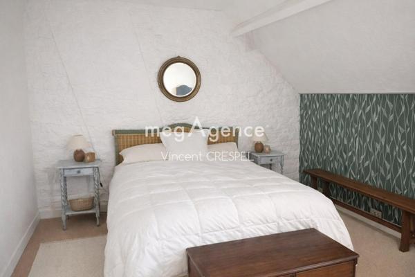 Maison à SAINT-GEORGES-DE-ROUELLEY, 50720 - 11 pièces 180m²