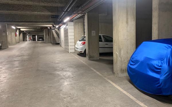 Stationnement à vendre