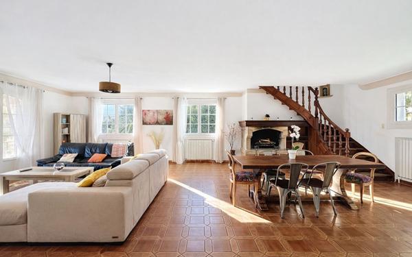 Maison à vendre    5 pièces •  Mougins