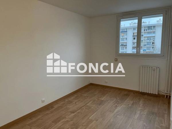 Location Appartement 3 pièces 62.18 m² - 26 DOMAINE DU CHATEAU Chilly - Mazarin 91380