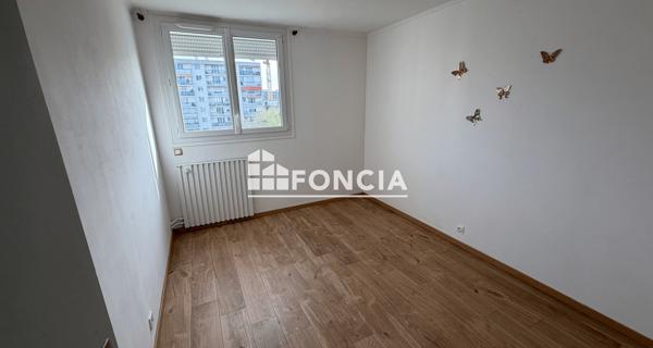 Location Appartement 3 pièces 62.18 m² - Chilly-mazarin 91380