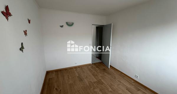 Location Appartement 3 pièces 62.18 m² - Chilly-mazarin 91380
