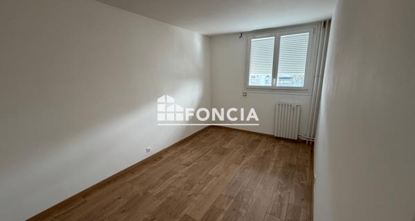 Location Appartement 3 pièces 62.18 m² - Chilly-mazarin 91380