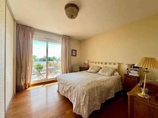 Tours Nord -Loire - Terrasse avec vue - Appartement 4 pièce(s) 126.03 m2