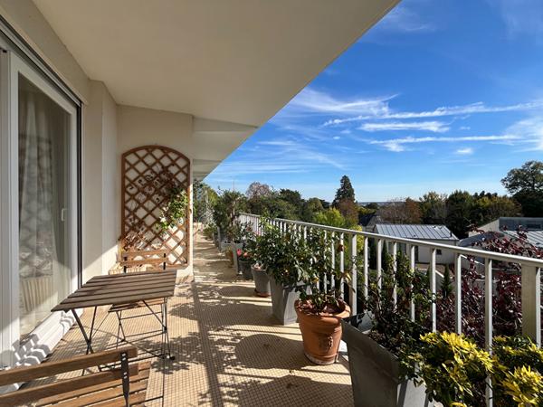 Tours Nord -Loire - Terrasse avec vue - Appartement 4 pièce(s) 126.03 m2