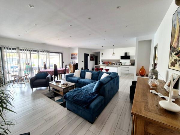 Maison à vendre 5 pièces de 167 m²