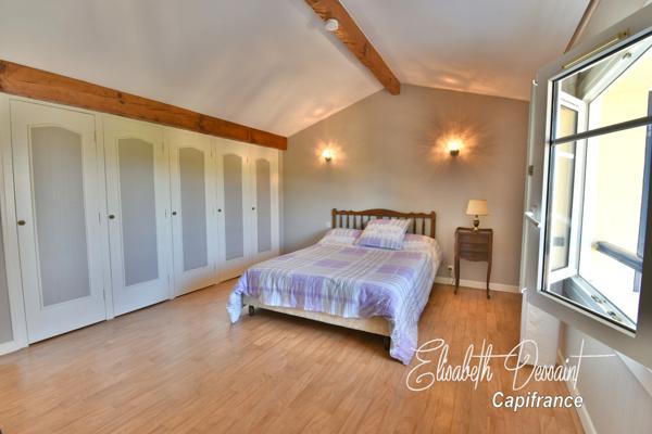 Maison mitoyenne T4 - 105 m² - Terrain 2400 m²