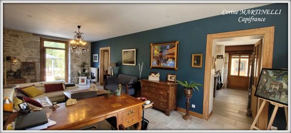 Propriete à vendre 22 pièces proche de AGEN (47) 4 habitations 885 m² + dépendances, 27 ha