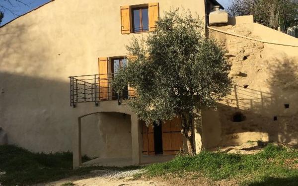 Maison à louer    5 pièces •  Manosque