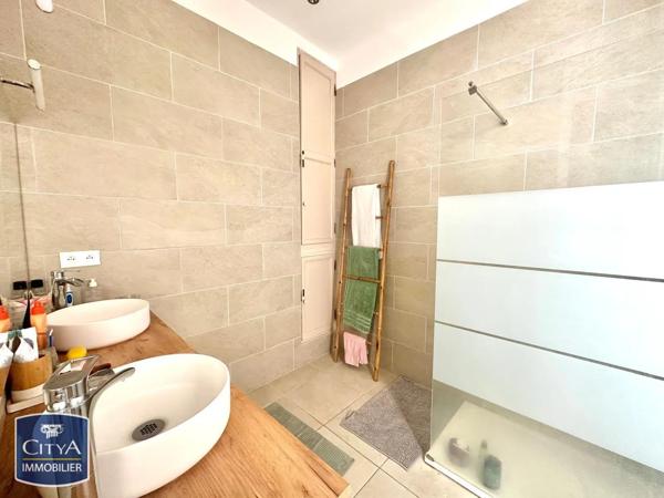 Appartement à louer 1 pièce Toulon (83000)
