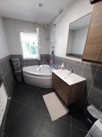 Maison 4 pièce(s) 2 chambre(s) 90 m²