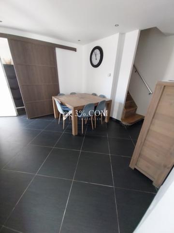 Maison 4 pièce(s) 2 chambre(s) 90 m²