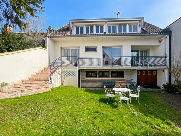 Maison Antony 10 pièce(s) 203 m2