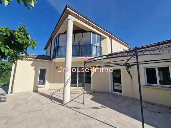 Maison à vendre 7 pièces de 228 m²