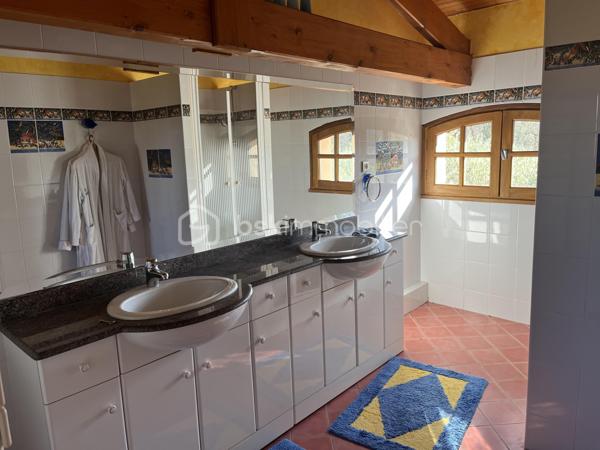 Maison de 189 m²