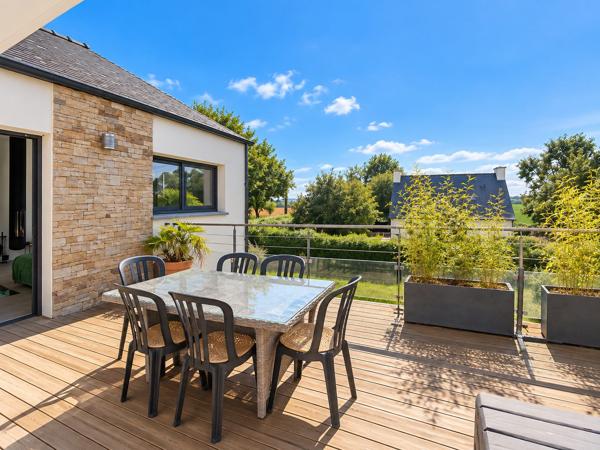 Propriété MODERNE vue sur le Golfe du Morbihan à vendre