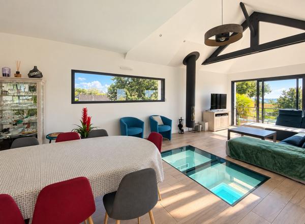 Propriété MODERNE vue sur le Golfe du Morbihan à vendre
