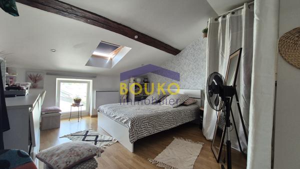 EN EXCLUSIVITE MIRECOURT bel appartement 74M2