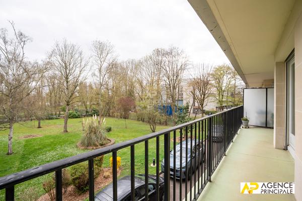 Appartement Maisons Laffitte 5 pièces - ascenseur - 3 chambres - pataugeoire 599 000 € **  - Référence  4647
